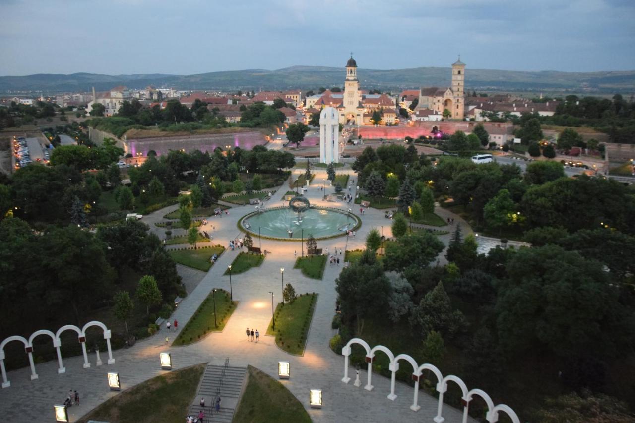 Alba Iulia - Apartament In Inima Transilvaniei Exterior foto