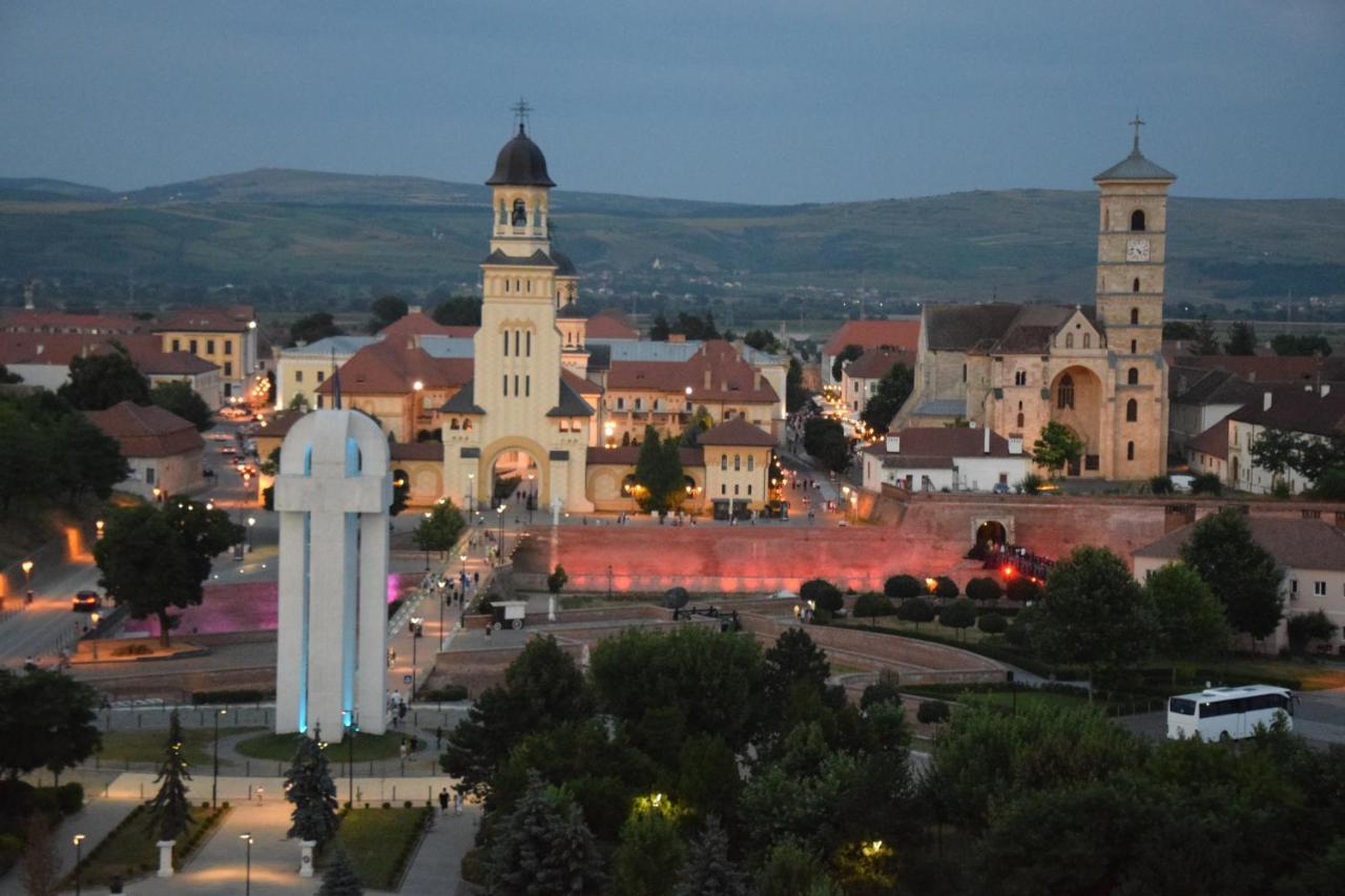 Alba Iulia - Apartament In Inima Transilvaniei Exterior foto